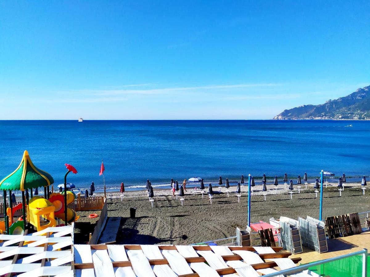 Neverending Sea Luxury Apartment In Salerno Center Kültér fotó